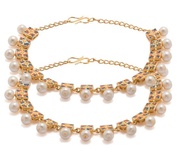Buy Pearl Anklets Online and Show your Funky Side