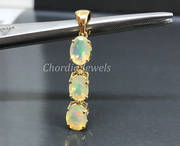 14K Yellow Gold Natural Opal Pendant Jewelry For Women