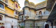 Places to visit in Udaipur by cabs