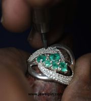 Buy Real Wholesale Christmas Gemstone Jewellery Exporter UK – JewelPin