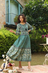 Stay Fashion Forward with Kurti Maxi Dresses from JaipurMorni